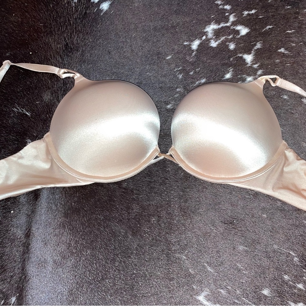 Victoria’s Secret tan bra